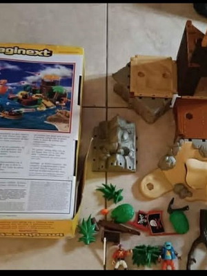 Fisher Price Pirates playset