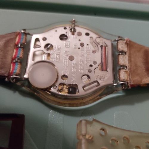 Swatch Skin used watch with two extra 17mm straps