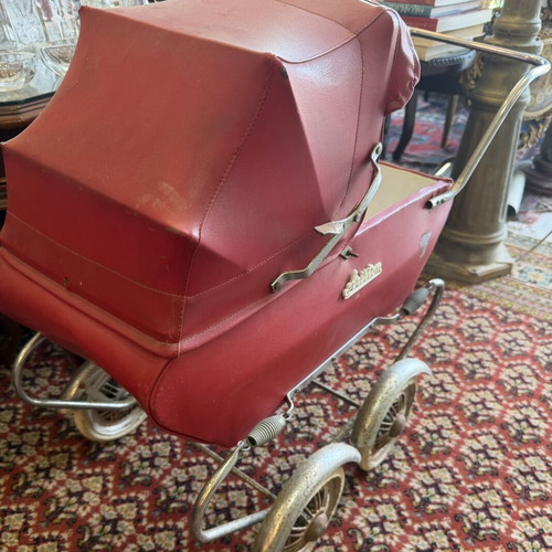 Vintage Baby Carriage like new, height 0.60m