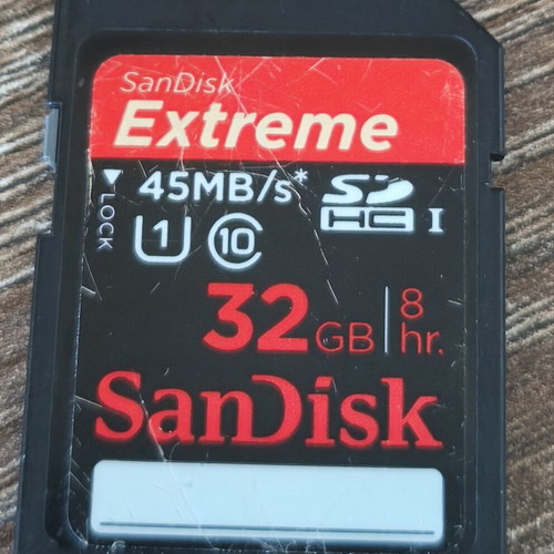 SanDisk SD card 32GB 45MB/s