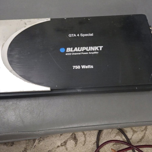 Blaupunkt car amplifier 750w with 4 channels like new