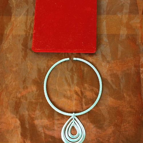 Necklace made of base metal like new, silver color, with velvet red gift box