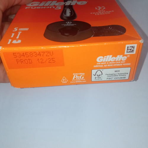 Gillette Fusion 5 razor new, sealed