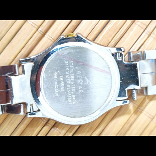 Women's wristwatch used two-tone stainless steel bracelet