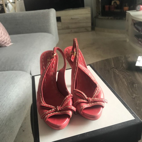 Praha shoes pink sandals new size 36