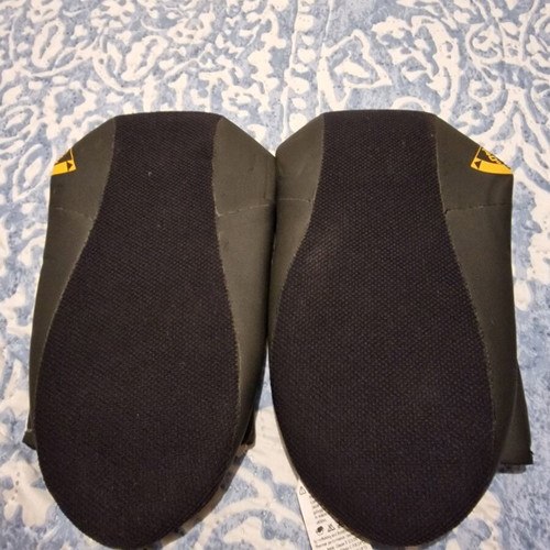 Omer Comfort socks 5mm like new