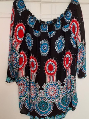 Women's shirt used, size XL, with smocked bust