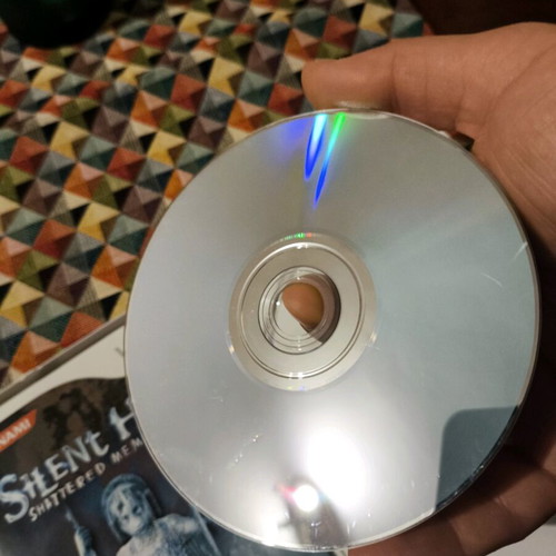 Silent Hill Shattered Memories for Nintendo Wii like new with manual