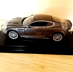 Joyride James Bond 007 Casino Royale Aston Martin DBS κλιμακα 1/18