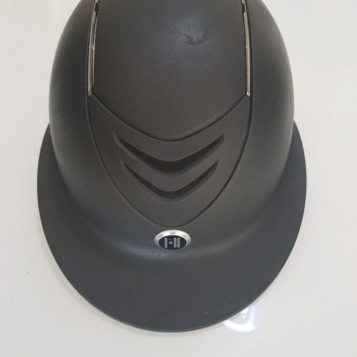 Riding helmet ONE K Defender size XS like new, black with chrome stripe