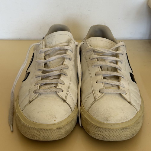 Veja Campo men's leather sneakers size 45 used, white