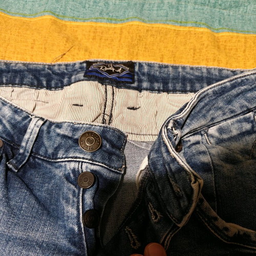 Pull & Bear Red Spot Jean Shorts used, size 29, blue