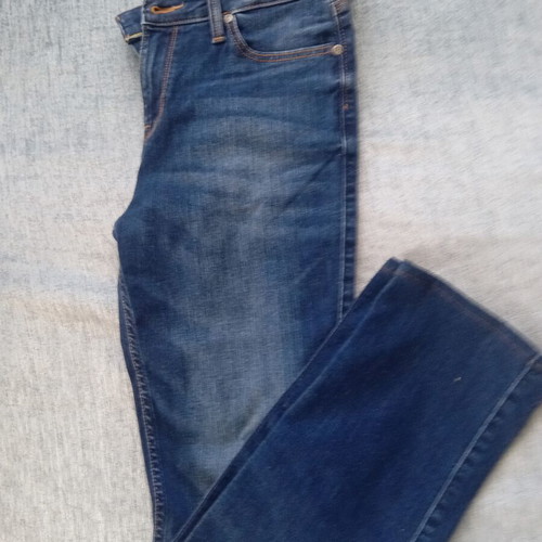 Lee jeans straight fit blue size M like new without tags