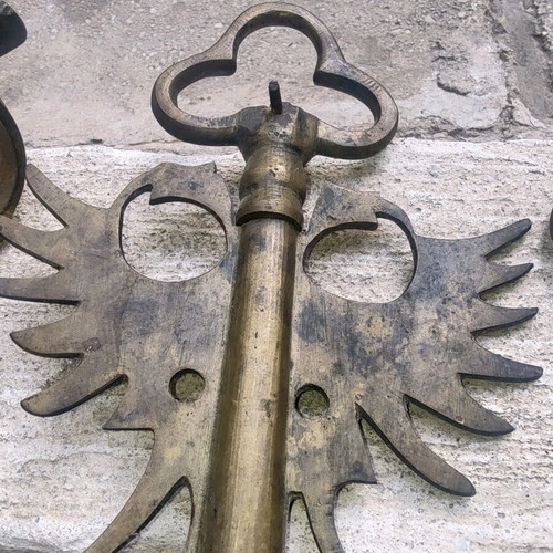 Rare brass keys 1850 set of 4 like new