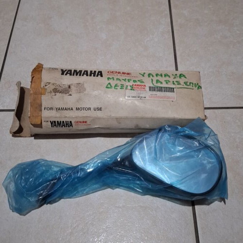Yamaha right mirror new