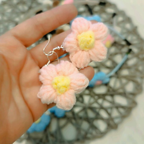 Handmade earrings new from cotton yarn