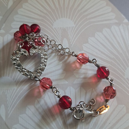 Silver bracelet 925 with heart and crystal beads like new