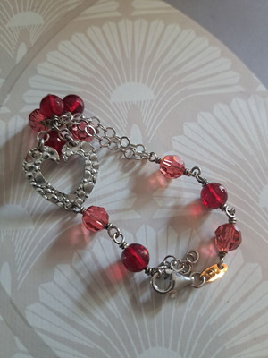Silver bracelet 925 with heart and crystal beads like new