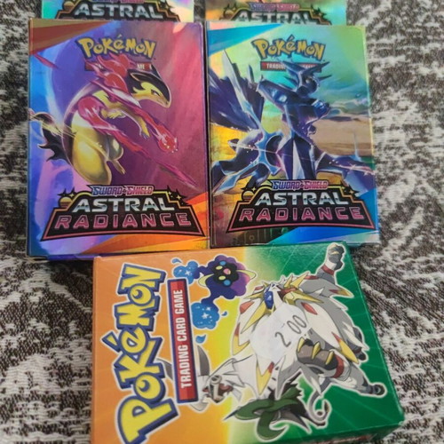 Pokémon empty boxes like new, pack of 8 pieces