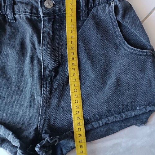 High-waisted Pink Woman denim shorts XS like new, black