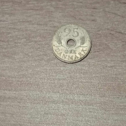 25 Ore Denmark 1967 like new, nickel-copper alloy