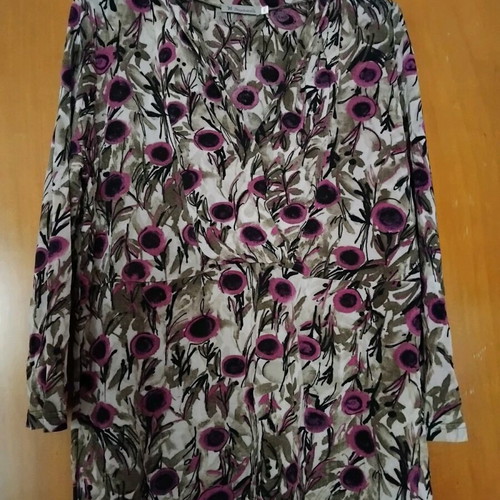 Long-sleeve floral blouse like new, green and purple, size XL