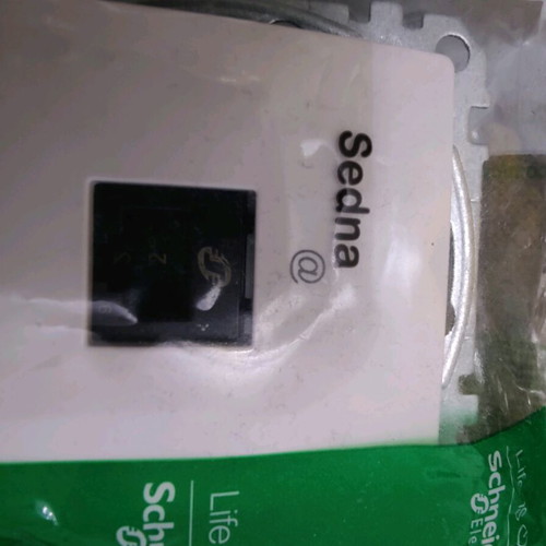 Schneider Sedna RJ45 Cat6 and frame new