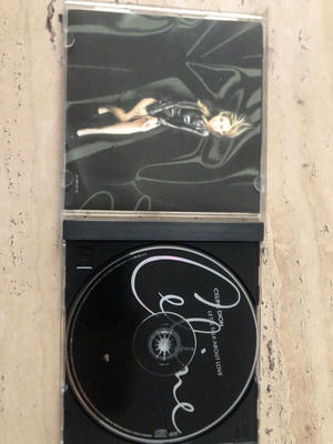 Celine Dion CD with 16 pop songs