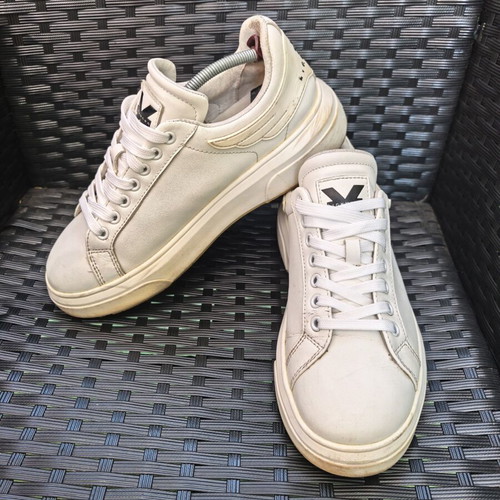 John Richmond white sports shoes used, size 41