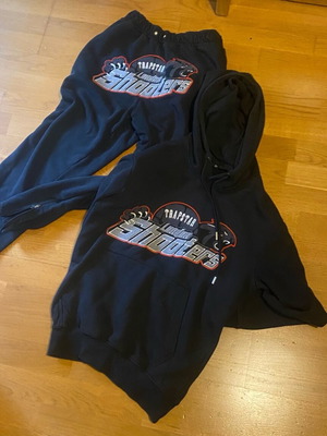 Trapstar tracksuit set Medium like new