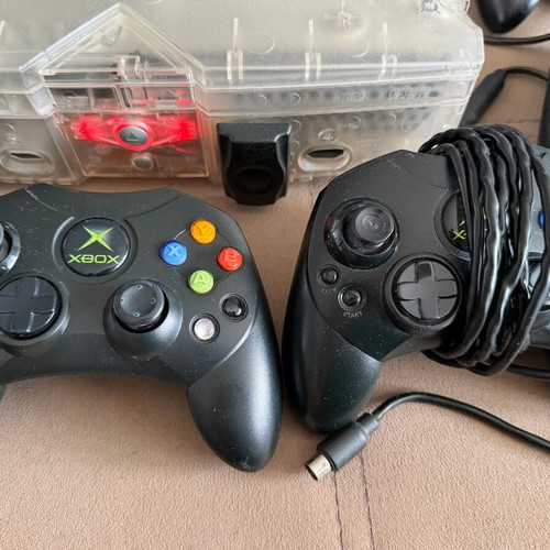 Xbox Original Crystal Edition 80GB softmod used console with 4 controllers
