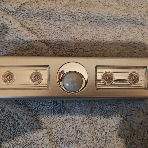 Livarno Lux Z29981 IR Motion Sensor Light used with batteries