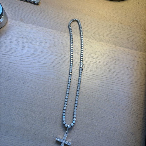 Tennis chain with cross 60 cm new from MMI Jewellers