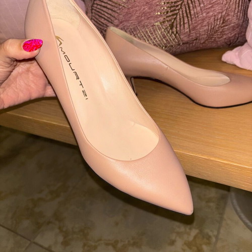 Mourtzi pumps used, nude color, size 39.5