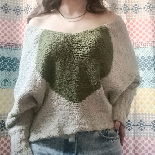 Attrattivo sweater like new, beige and green, size M
