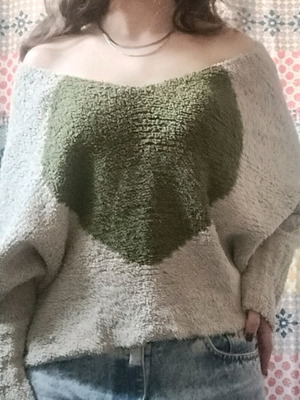 Attrattivo sweater like new, beige and green, size M