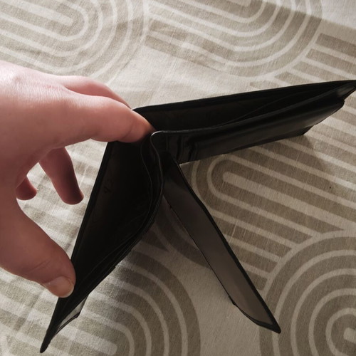 Guy Laroche leather wallet black used with multiple compartments