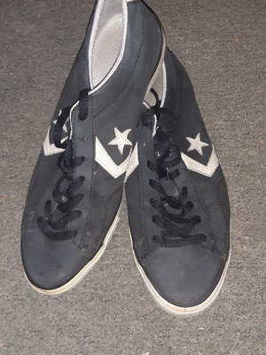 Ανδρικά παπούτσια Converse All Star σουέτ μαύρο No45 μεταχειρισμένα