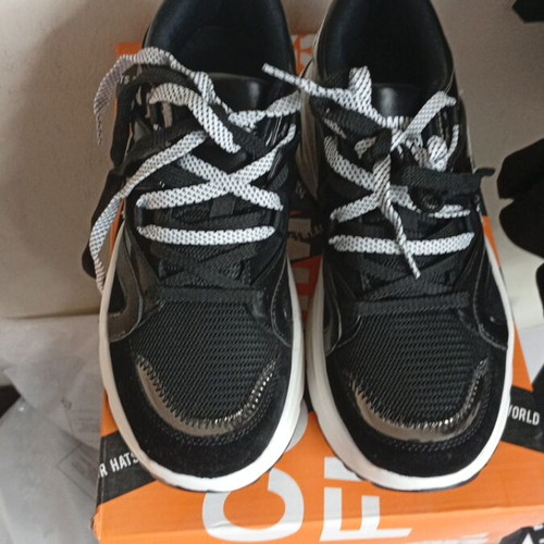Come des FUCKDOWN* sneakers new, black and silver, size 42