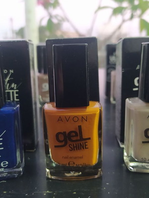 Σετ μανικιούρ Avon καινούριο, πακέτο 3
