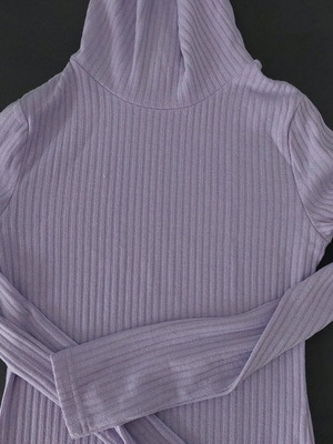 Lilac fitted turtleneck used, size XS-S