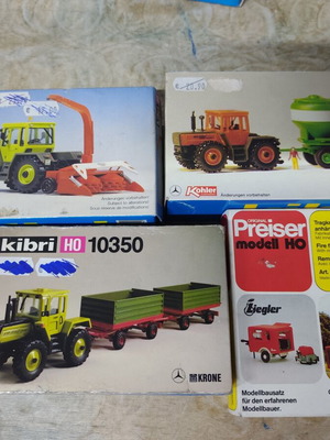 Mercedes tractor 1/87 and trailer 4-set HO scale used