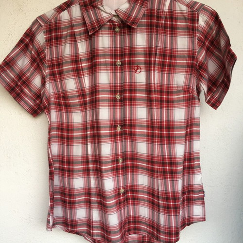 Fjallraven Caracal shirt size S like new, red and white