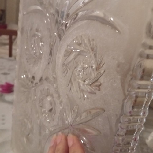 Luxury carved crystal serving tray, 32cm by 24cm, new