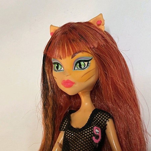 Monster High Toralei Stripe Ghoul Sports used doll