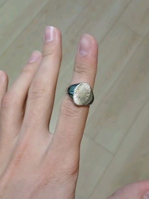 Gray ring used for pinky finger