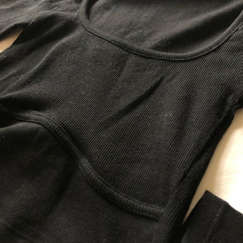 Women's short blouse and skirt set like new, black