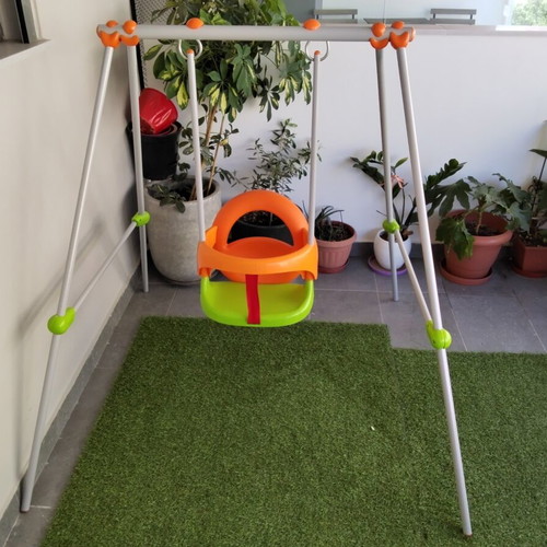 Smoby metal baby swing used with ergonomic plastic seat