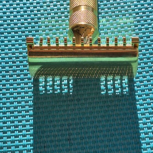 Gillete new short comb used, made in USA