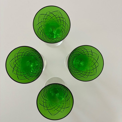 Green Jægersborg crystal wine glasses like new